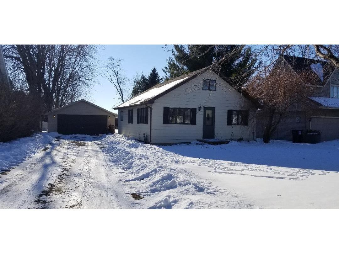 1711 Sunset Street, Albert Lea, MN 56007 MLS 6149857 Edina Realty