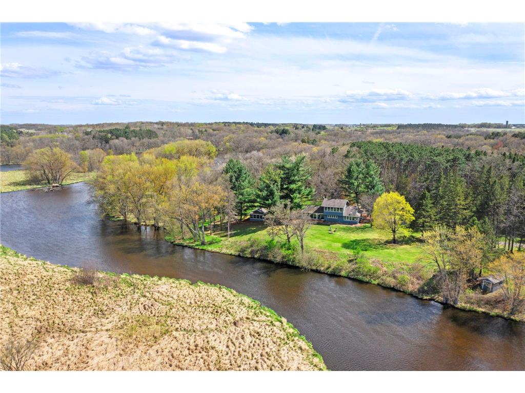 1711 W Church Road Alden Twp WI 54026 - Apple River 7069599 image102