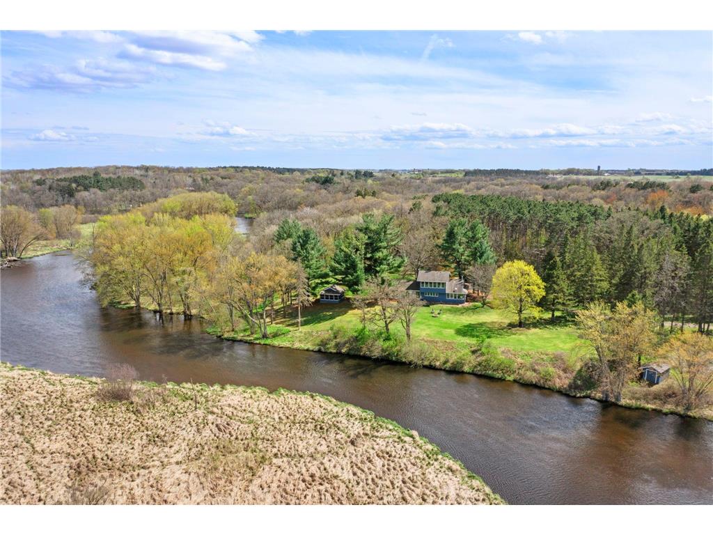 1711 W Church Road Alden Twp WI 54026 - Apple River 7069599 image103