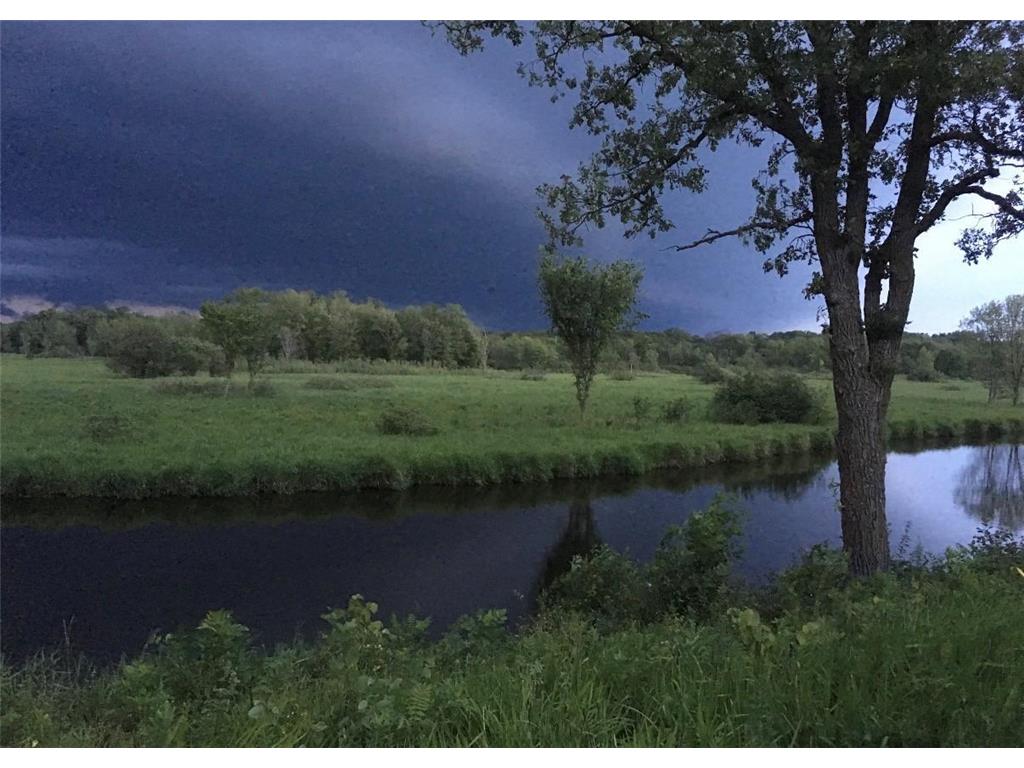 1711 W Church Road Alden Twp WI 54026 - Apple River 7069599 image123