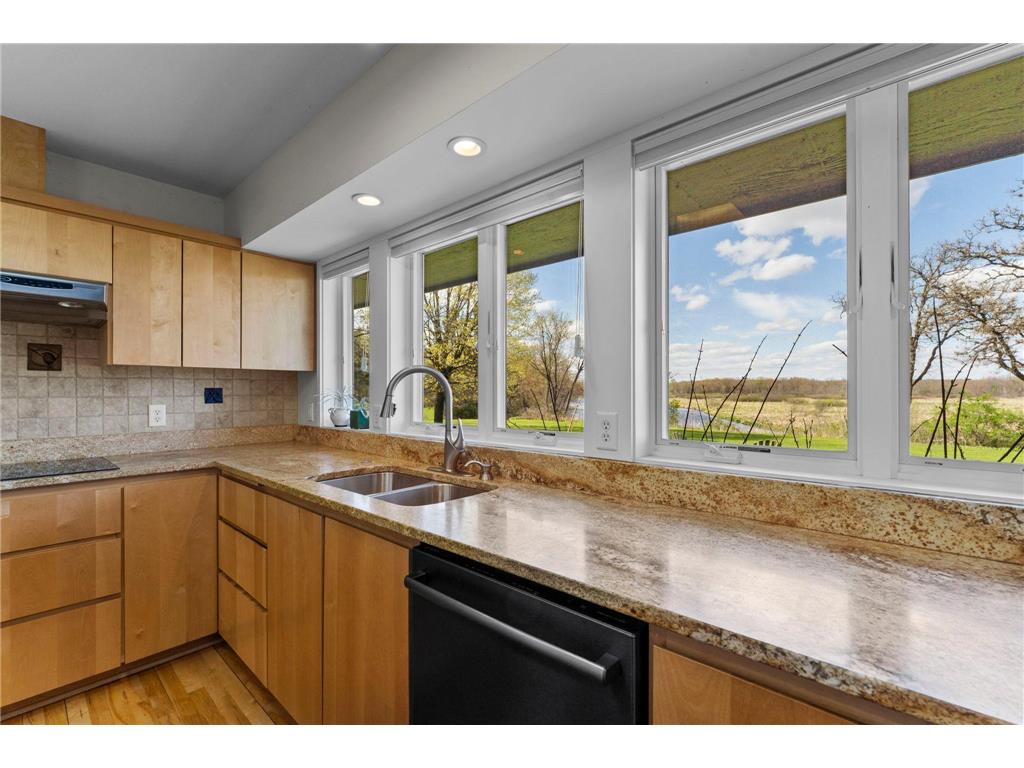 1711 W Church Road Alden Twp WI 54026 - Apple River 7069599 image23
