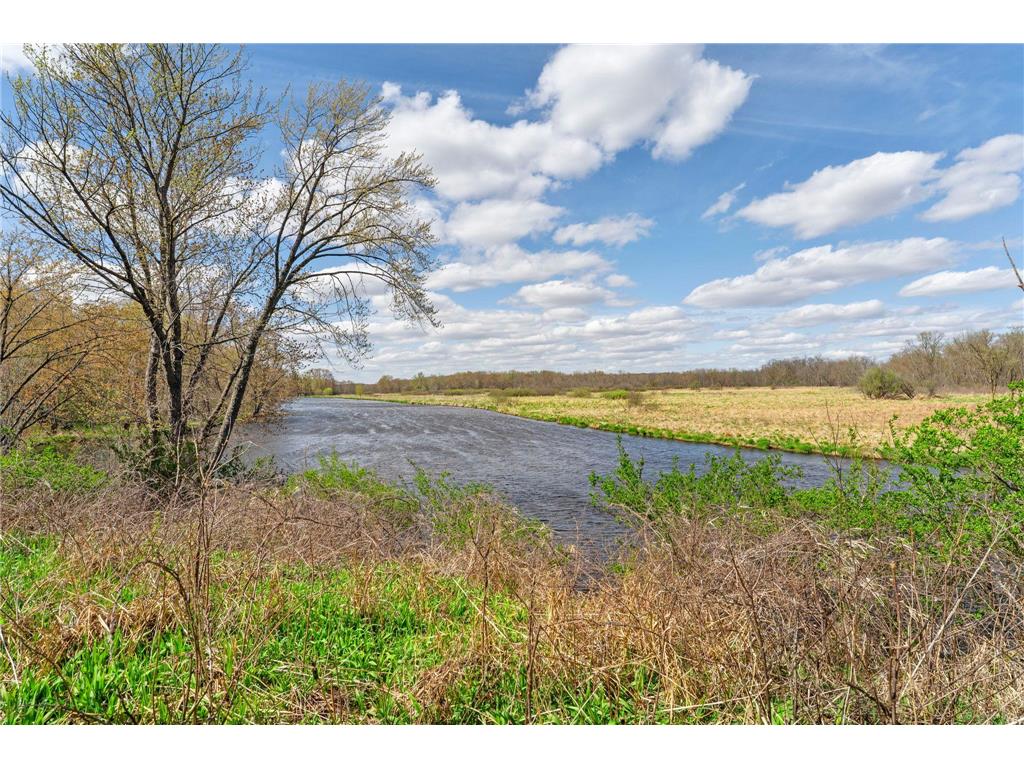 1711 W Church Road Alden Twp WI 54026 - Apple River 7069599 image76