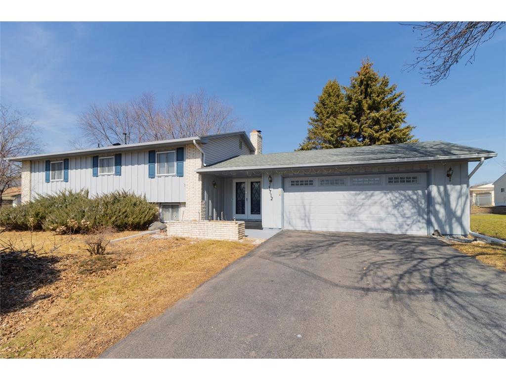 1712 Davenport Circle, Eagan, MN 55122 MLS 6168530 Edina Realty