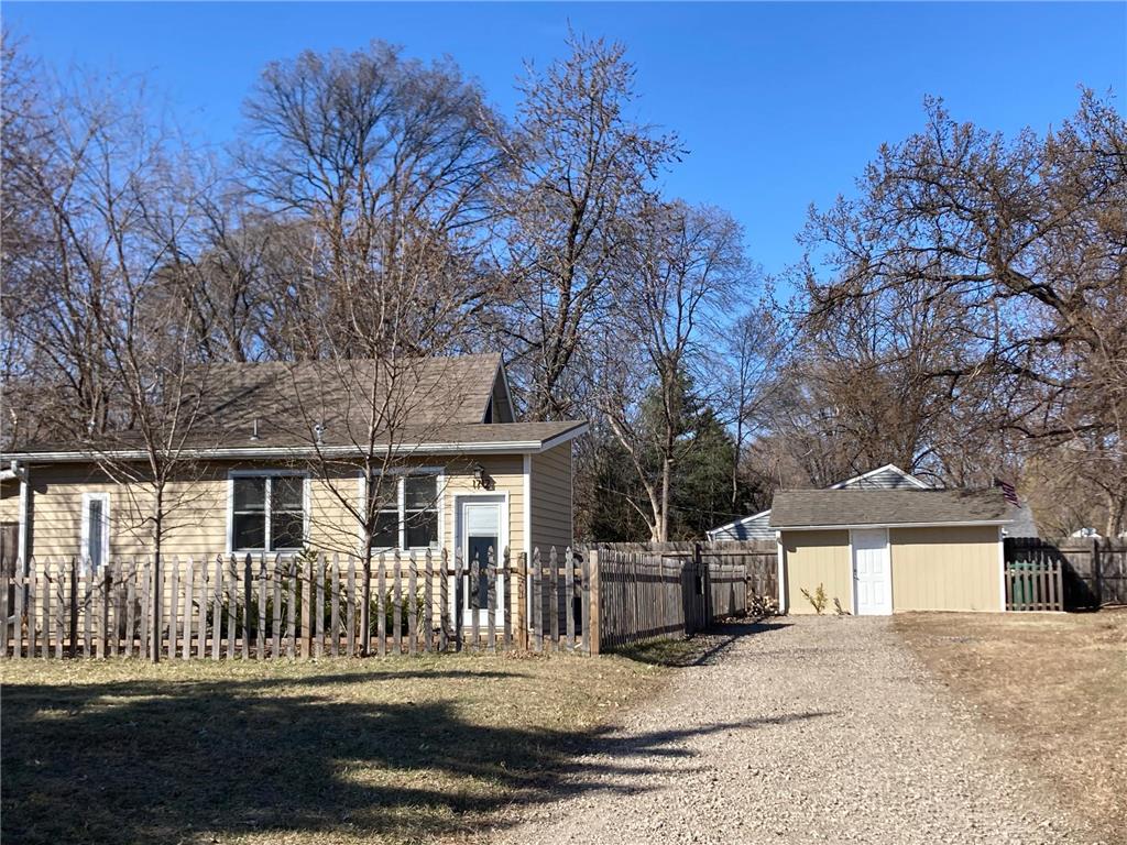 1712 E 84th Street Bloomington MN 55425 7048087 image3