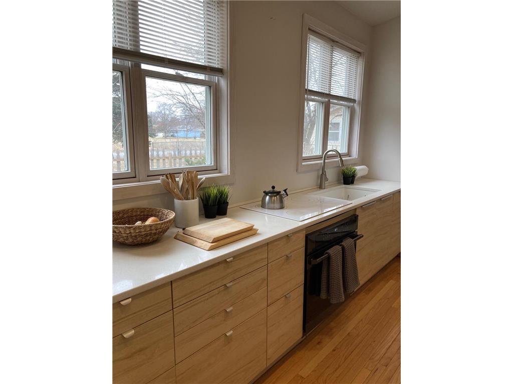 1712 E 84th Street Bloomington MN 55425 7048087 image7