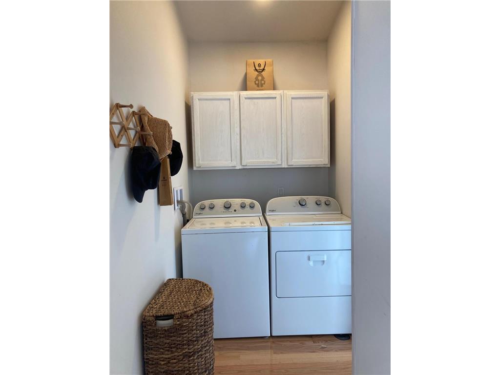 1712 E 84th Street Bloomington MN 55425 7048087 image8