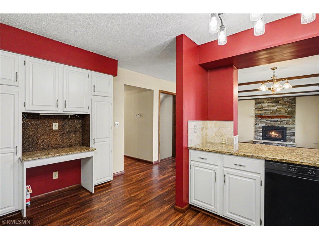 1712 James Court Burnsville MN 55337 7050937 image18