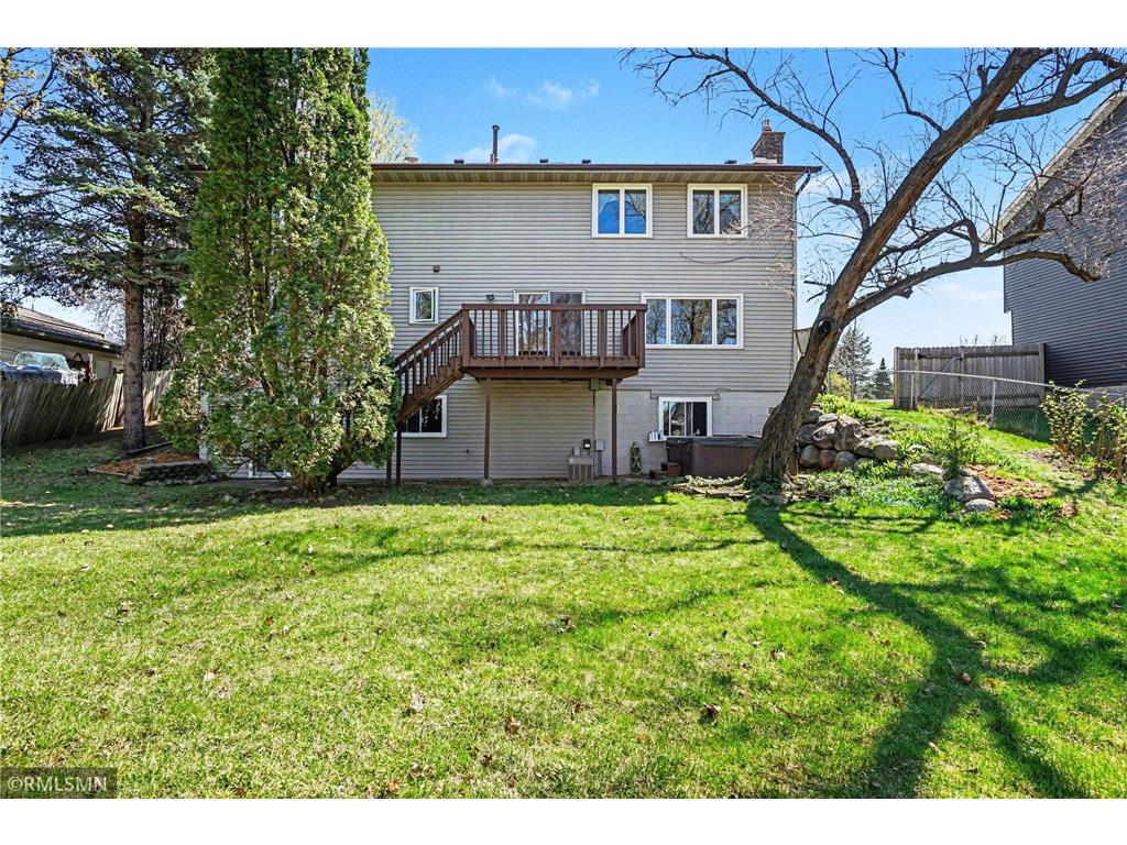1712 James Court Burnsville MN 55337 7050937 image26