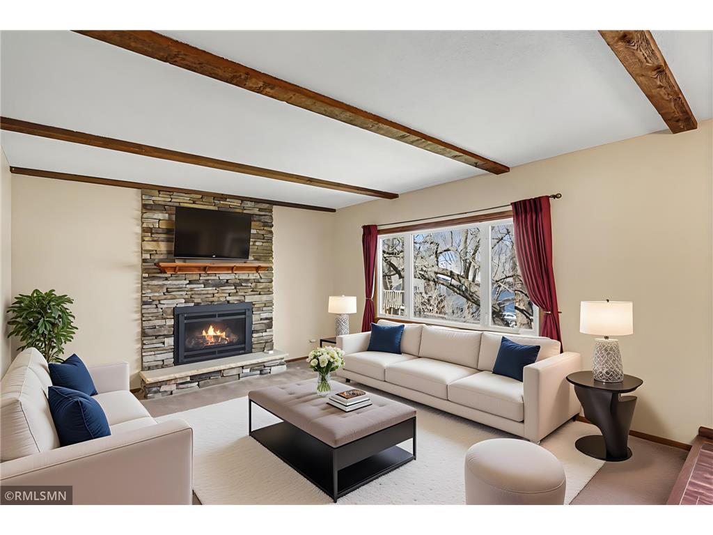 1712 James Court Burnsville MN 55337 7050937 image4