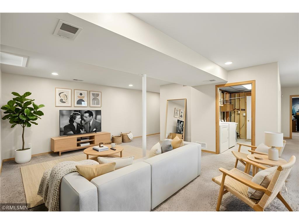 1712 James Court Burnsville MN 55337 7050937 image6