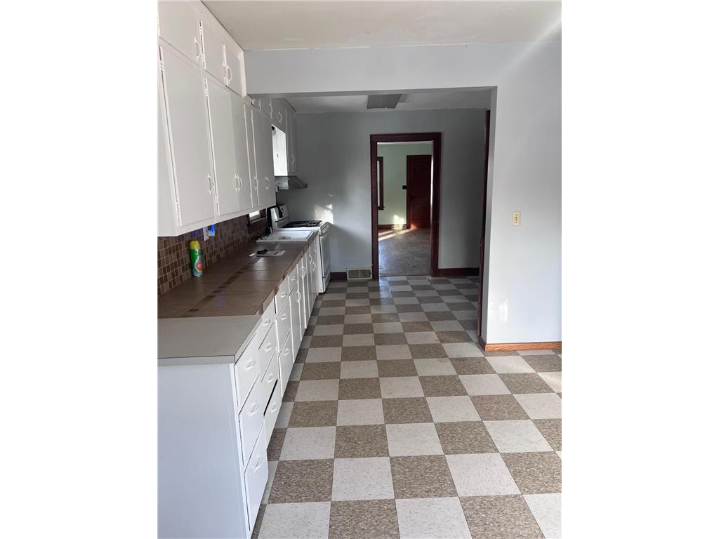 1712 University Drive SE Saint Cloud MN 56304 7002536 image2