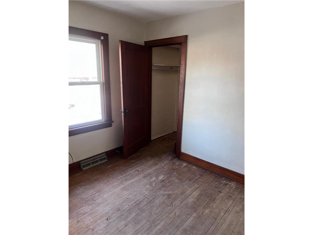 1712 University Drive SE Saint Cloud MN 56304 7002536 image6