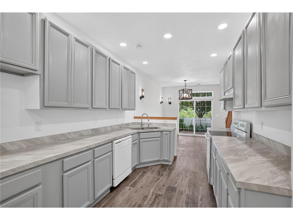 17120 Embers Avenue #208 Lakeville MN 55024 7100604 image12