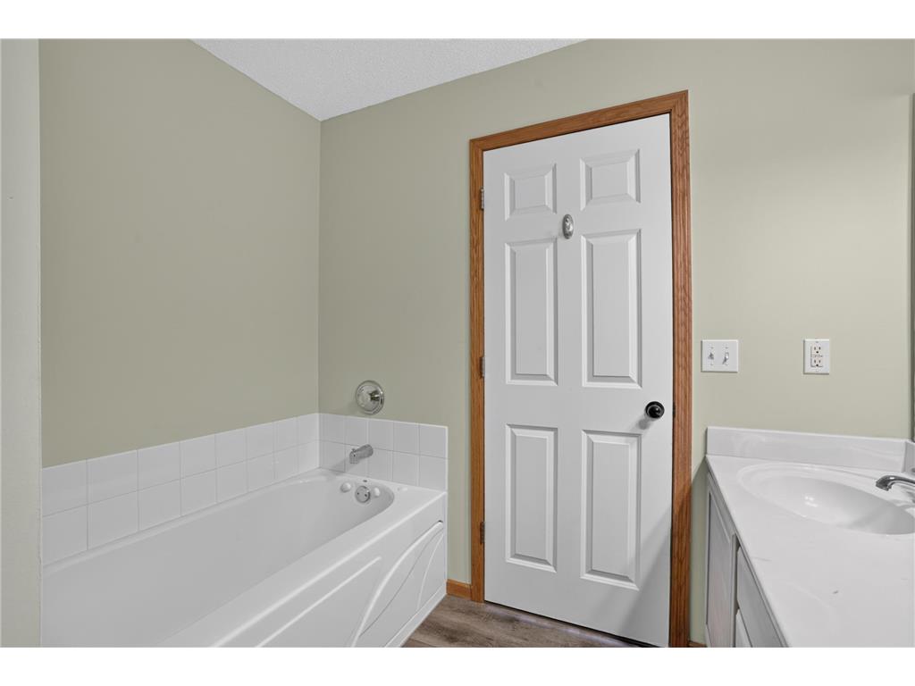 17120 Embers Avenue #208 Lakeville MN 55024 7100604 image21
