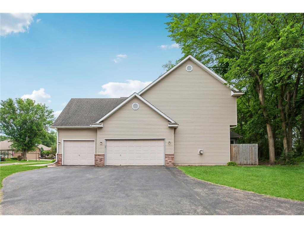 17123 Jonathan Court Lakeville MN 55044 7088100 image3