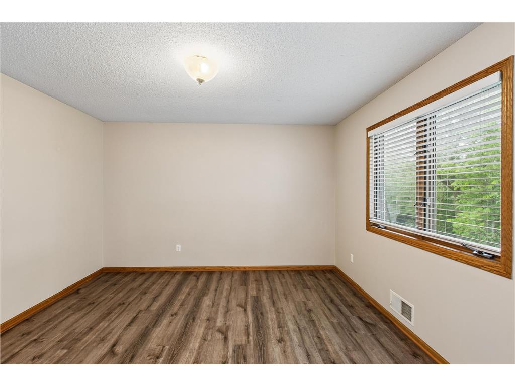17123 Jonathan Court Lakeville MN 55044 7088100 image31