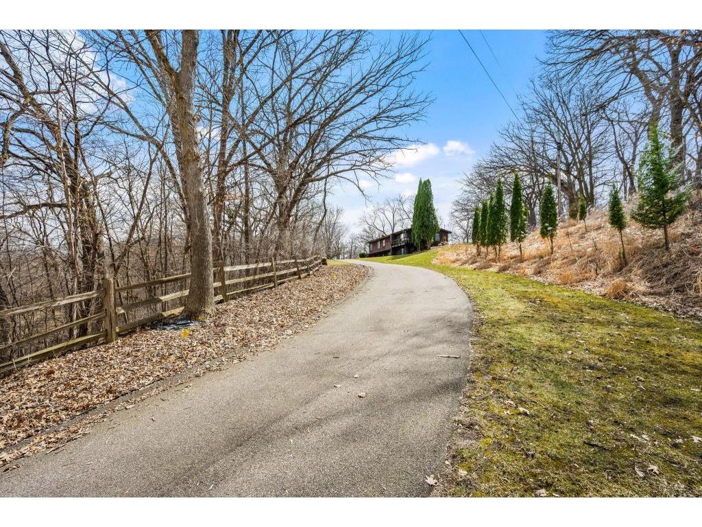 17125 Stodola Minnetonka MN 55345 - Purgatory Creek 7084078 image1