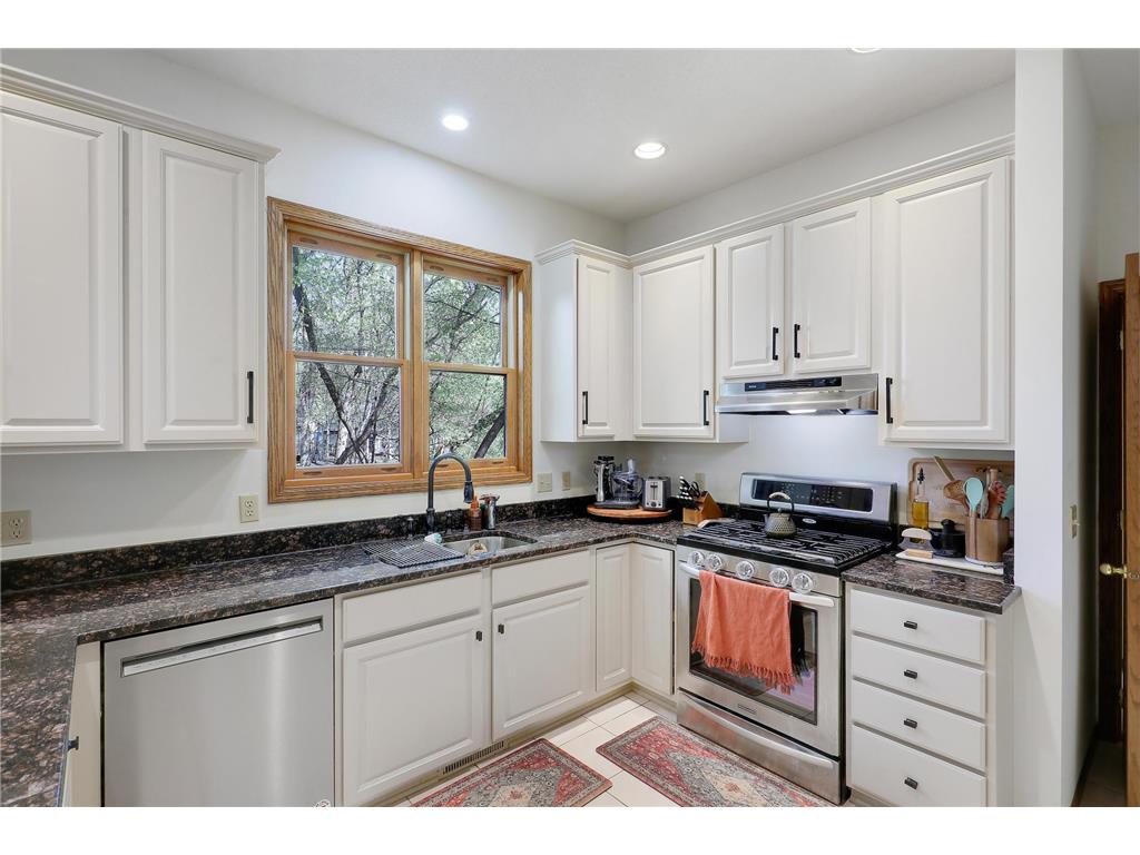 17126 New Market Drive Eden Prairie MN 55347 7027275 image30