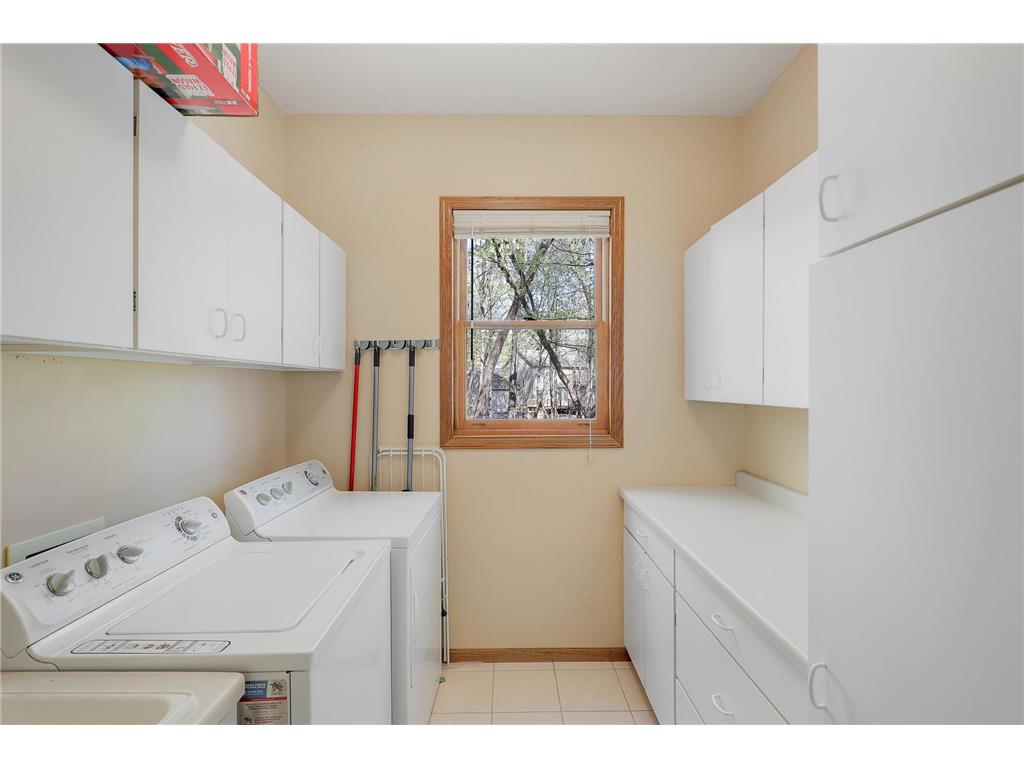 17126 New Market Drive Eden Prairie MN 55347 7027275 image36