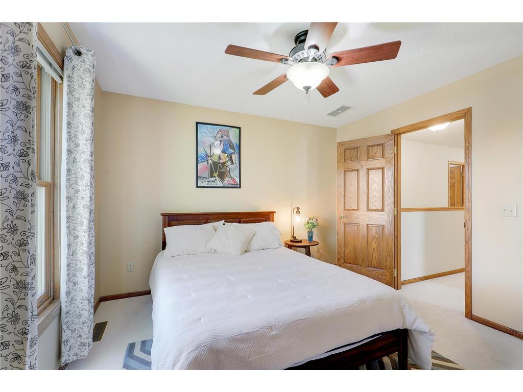 17126 New Market Drive Eden Prairie MN 55347 7027275 image52