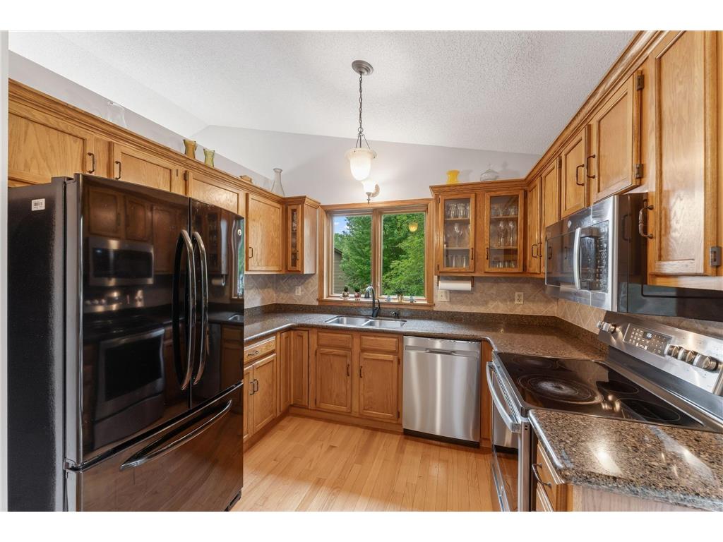 17128 Hannibal Court Lakeville MN 55044 7063637 image3