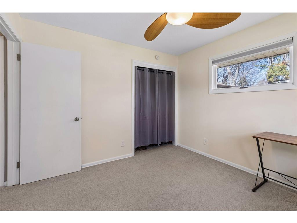 1713 Independence Avenue N Golden Valley MN 55427 7048594 image19