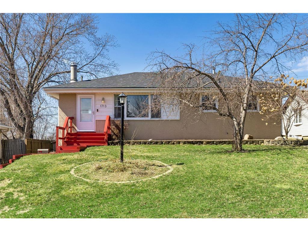 1713 Independence Avenue N Golden Valley MN 55427 7048594 image2
