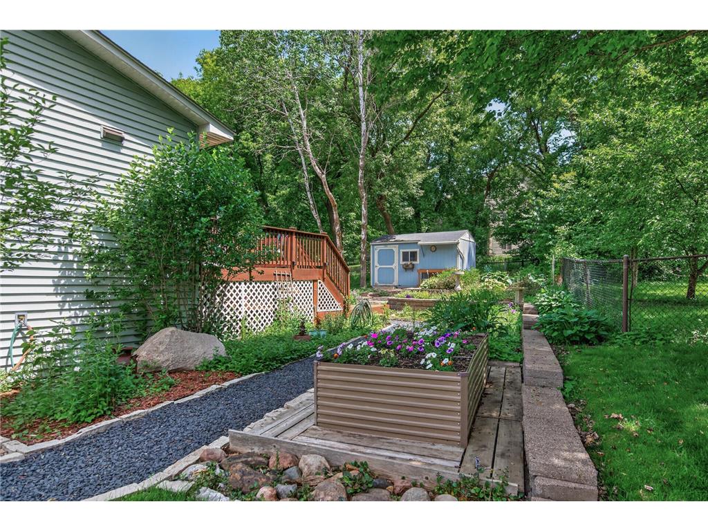 17130 Hemlock Court Lakeville MN 55044 7051828 image4