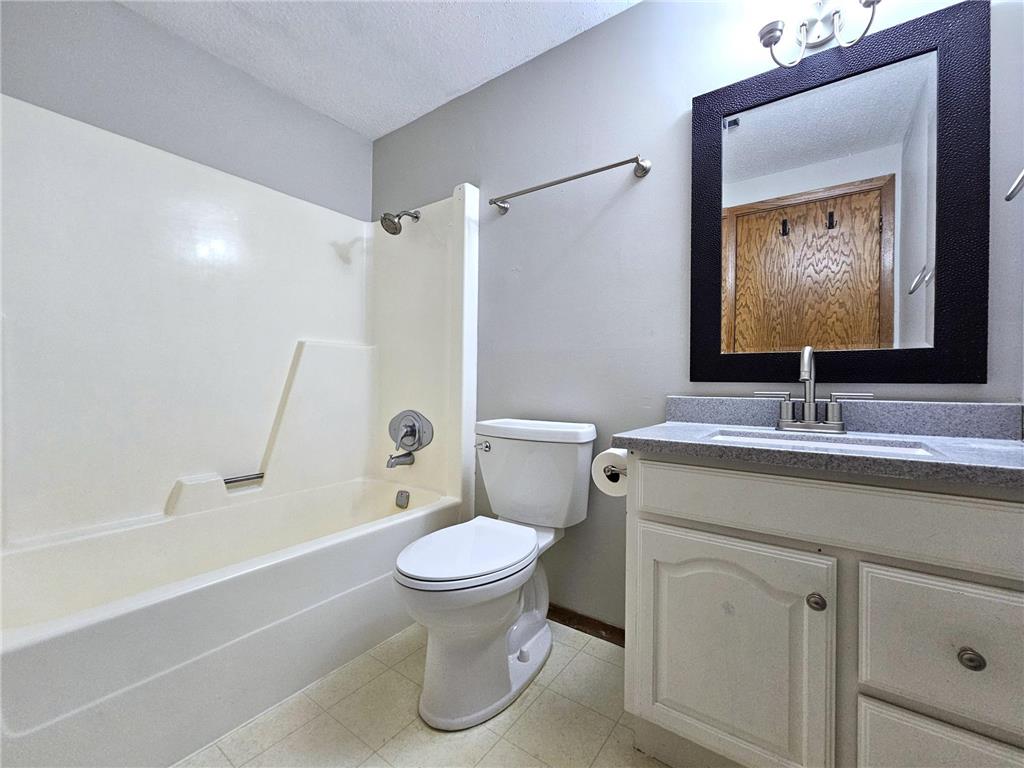 17132 River Oaks Boulevard Buse Twp MN 56537 7054601 image22
