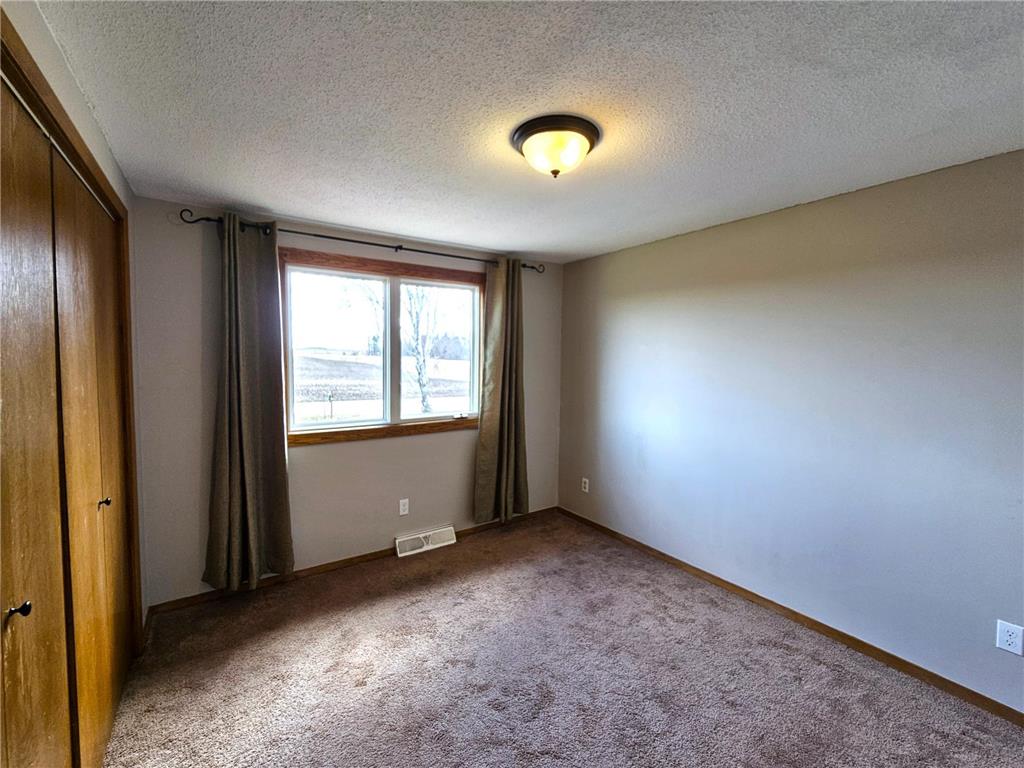 17132 River Oaks Boulevard Buse Twp MN 56537 7054601 image24