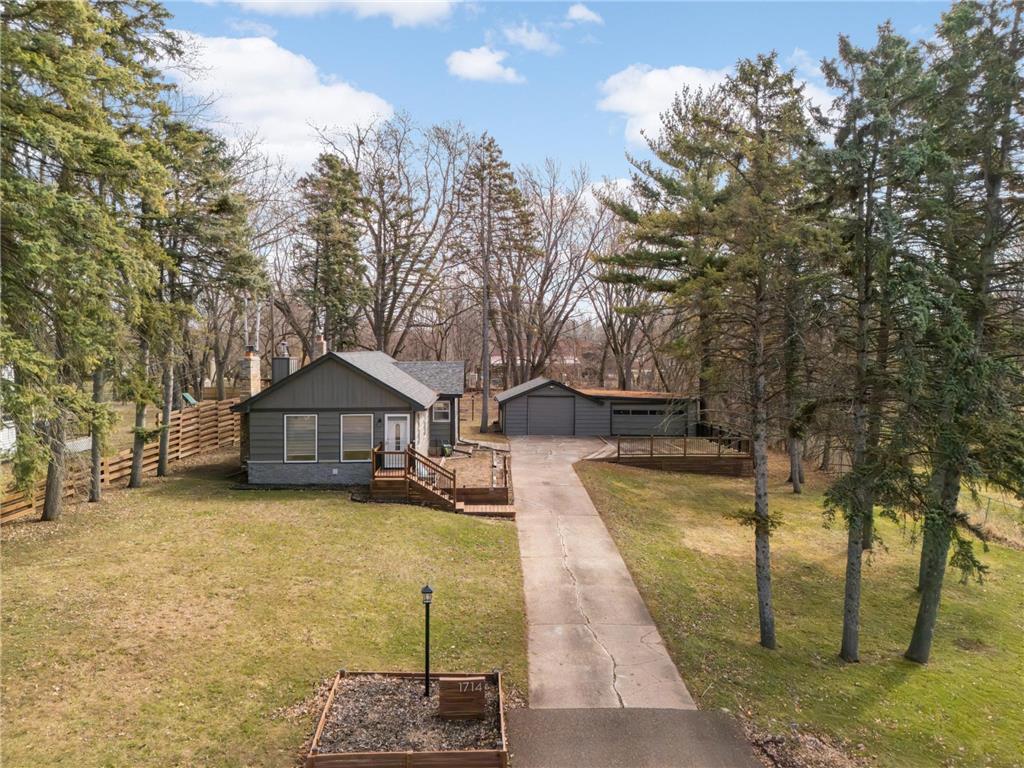 1714 Howard Street N Maplewood MN 55109 7036820 image1