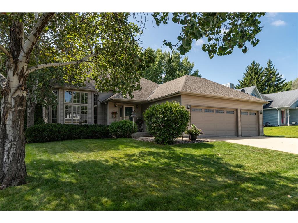 1714 Kings Run Drive NW Rochester MN 55901 6416276 image1