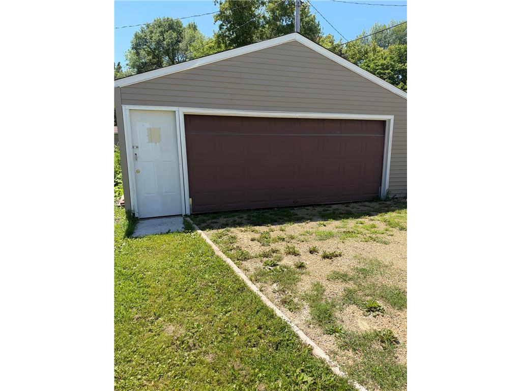 1714 SE Marshall Street Albert Lea MN 56007 7108809 image13