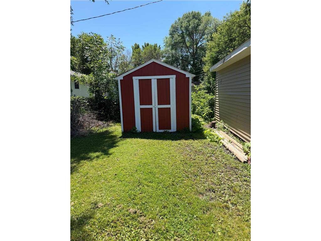 1714 SE Marshall Street Albert Lea MN 56007 7108809 image14