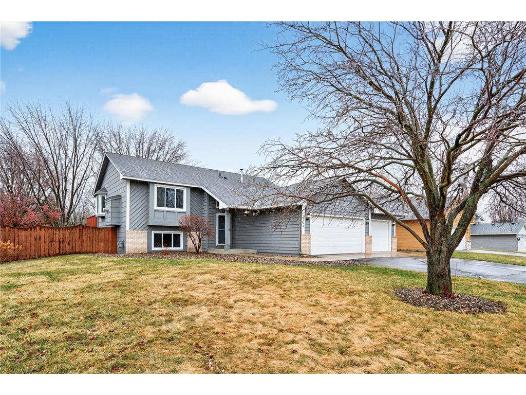 17140 Firestone Path Lakeville MN 55024 7042855 image1