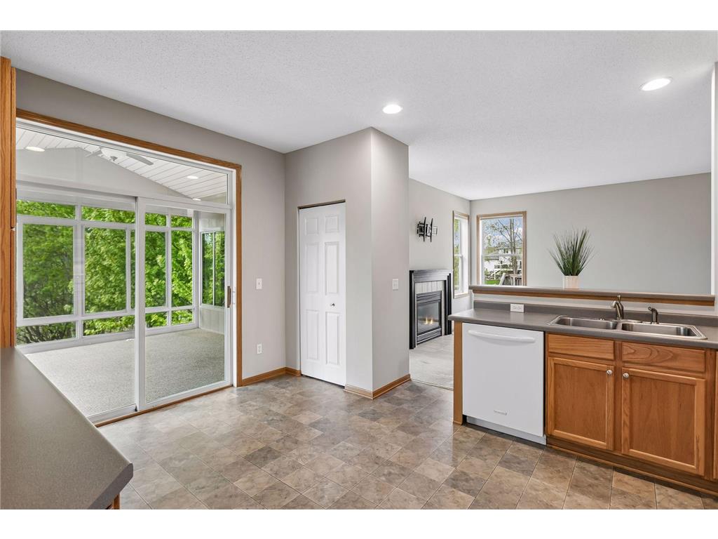 17141 90th Place N Maple Grove MN 55311 7045176 image17