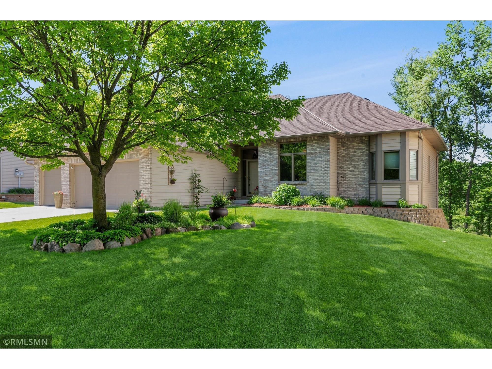 17147 Jonquil Avenue, Lakeville, MN 55044 MLS 6005051 Edina Realty