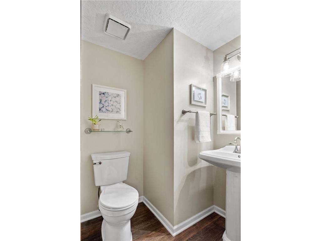 17149 Hayes Avenue Lakeville MN 55044 7080424 image12