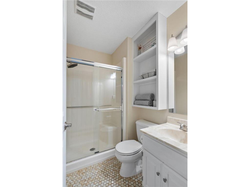 17149 Hayes Avenue Lakeville MN 55044 7080424 image14