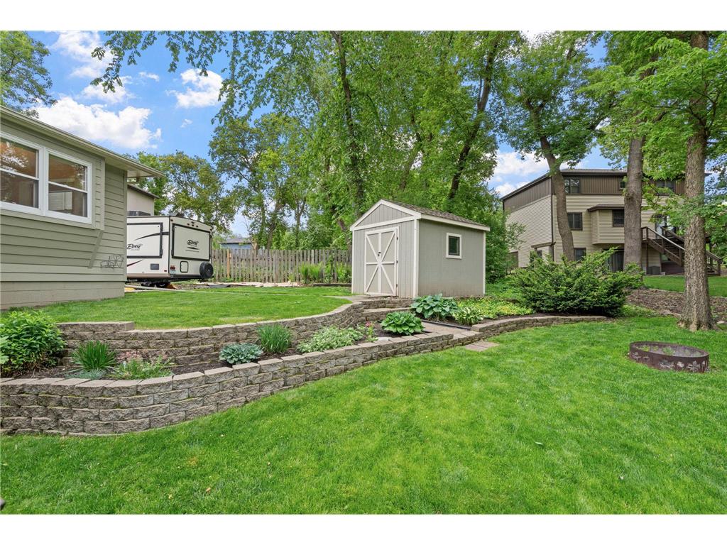 17149 Hayes Avenue Lakeville MN 55044 7080424 image22