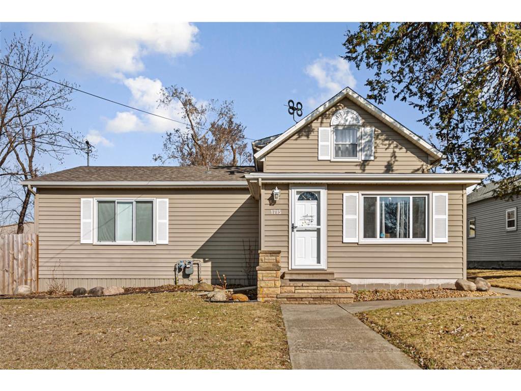 1715 2nd Avenue Mankato MN 56001 6697263 image1