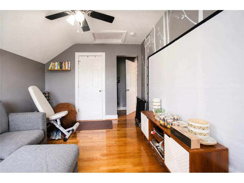 1715 37th Street E Minneapolis MN 55407 7079091 image13