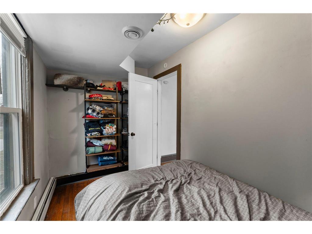 1715 6th Street NE Minneapolis MN 55413 7066861 image14