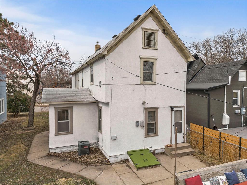 1715 6th Street NE Minneapolis MN 55413 7066861 image23