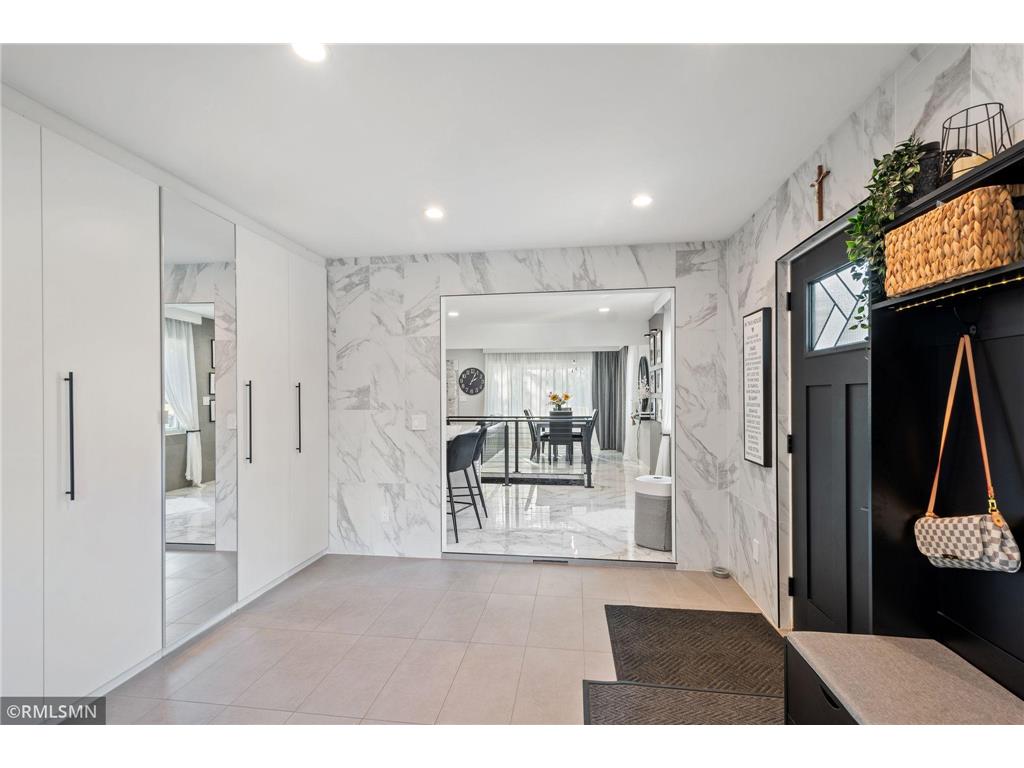 1715 Hillview Road Shoreview MN 55126 7021799 image35