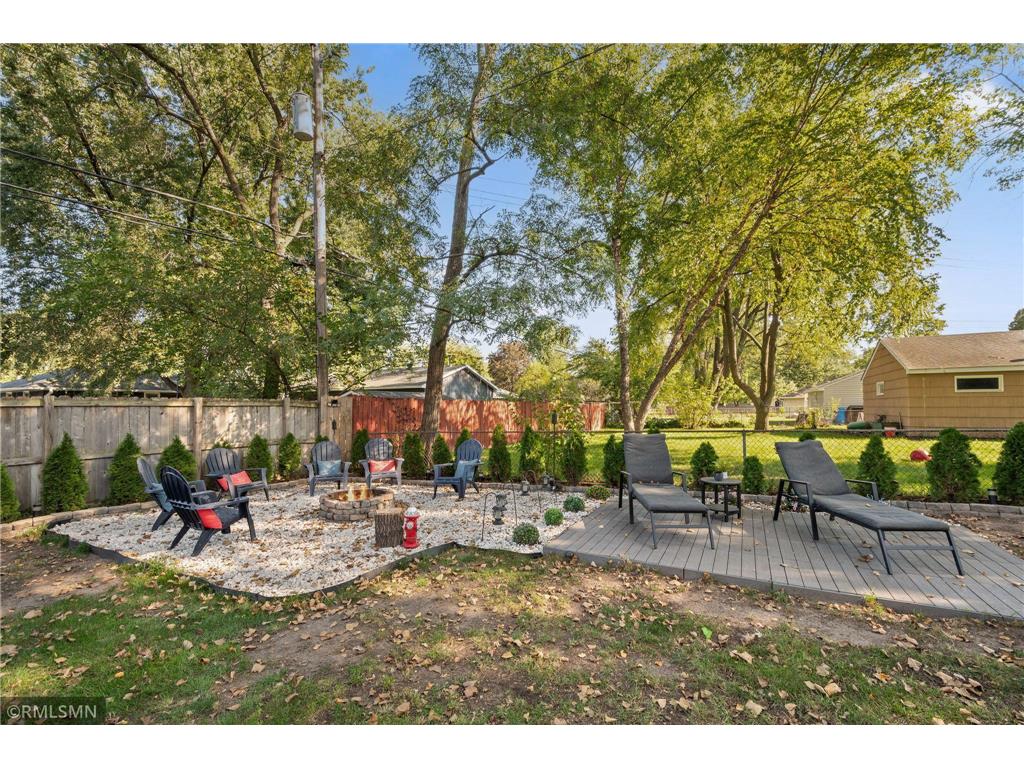 1715 Hillview Road Shoreview MN 55126 7021799 image38