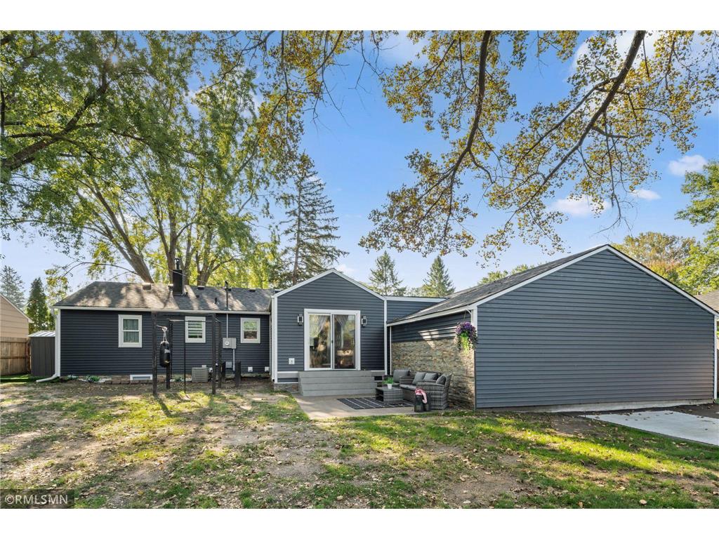 1715 Hillview Road Shoreview MN 55126 7021799 image6