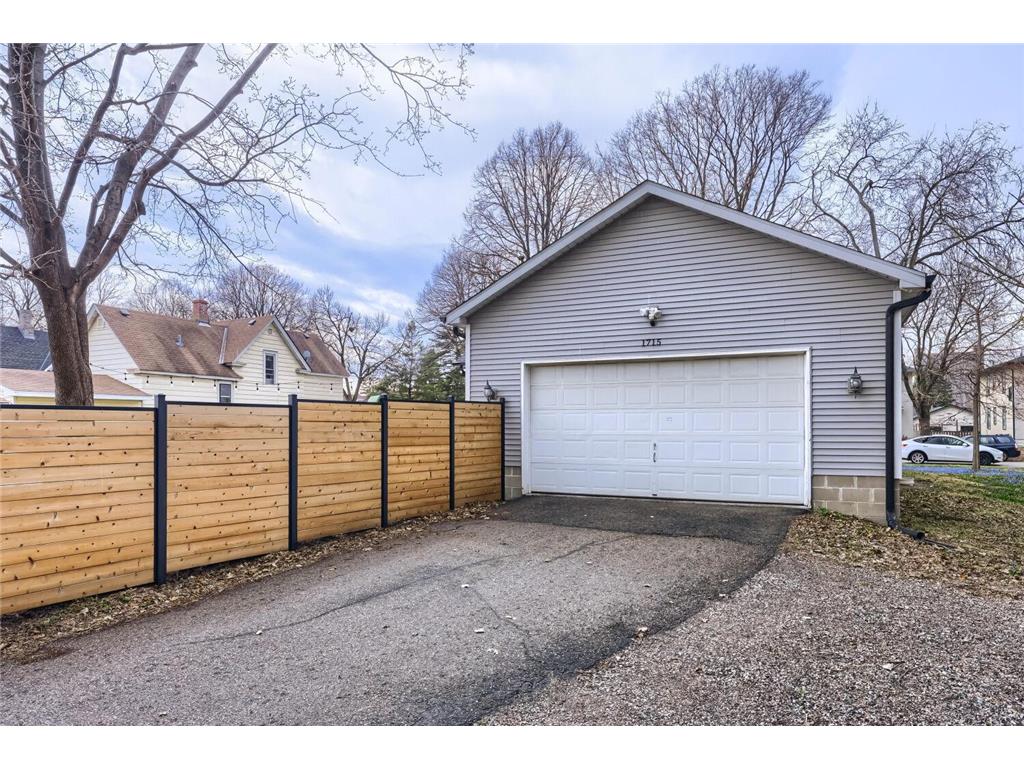 1715 Lincoln Street NE Minneapolis MN 55413 7054558 image24