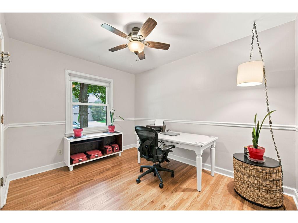 1715 Preston Lane Hopkins MN 55343 7101103 image18