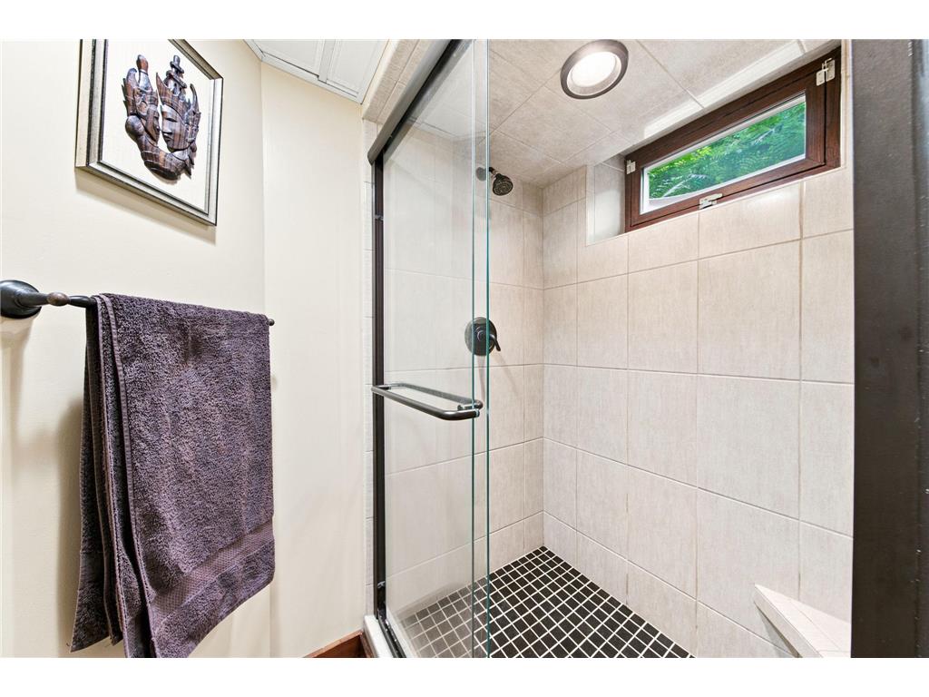 1715 Preston Lane Hopkins MN 55343 7101103 image25